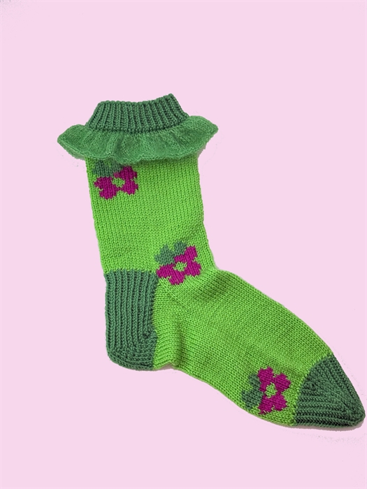 SARAHS STRØMPE - en strikkeopskrift fra Foreningen Ingen Bliver Efterladt